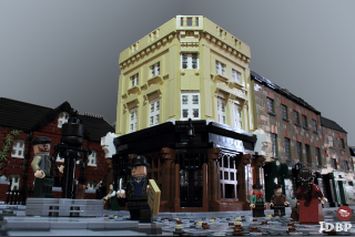 Illustration for article titled Victorian Era LEGO London Is Massive